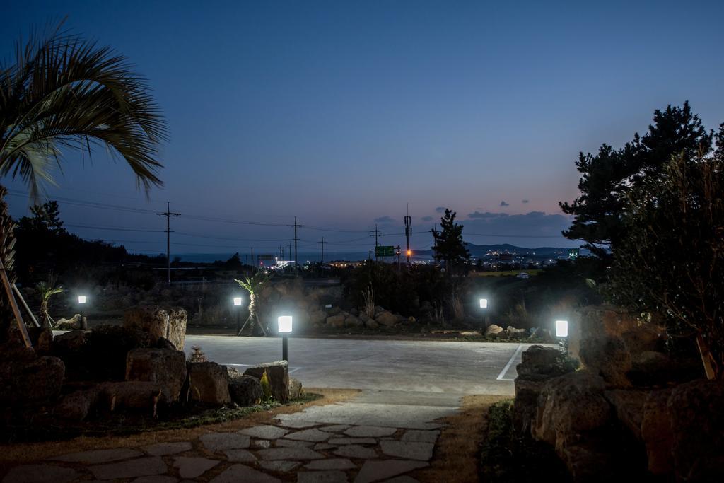 סאוגוויפו Jeju 542 Pension חדר תמונה